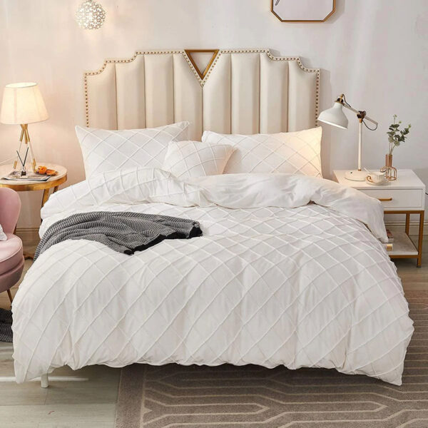 Velvet Pinch Pleats Duvet Set (White)